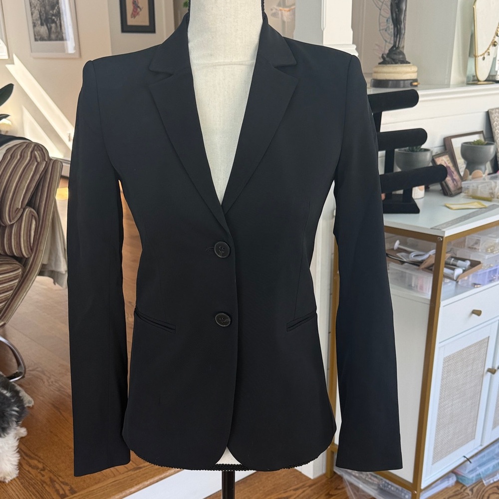 Theory Size 2 Classic Black Women's Blazer